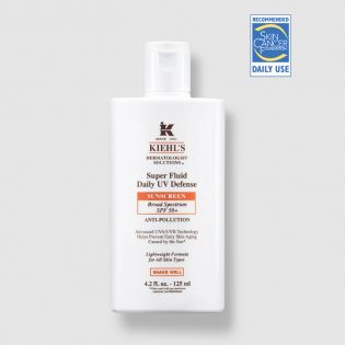 Super Fluid UV Defense Eguneko Aurpegiko Eguzki krema SPF 50+